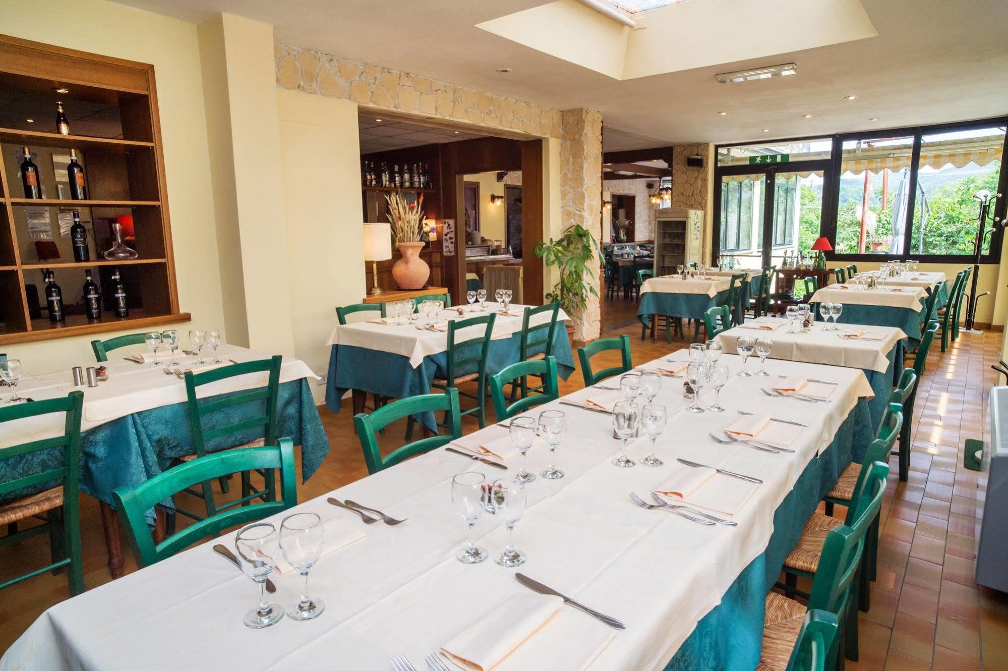 Madonna Della Neve Hotel Pettenasco Exterior photo